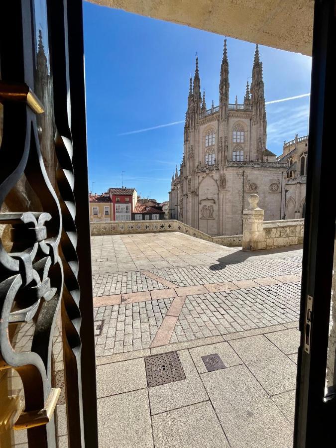 Atuaire Home Balcon Con Vistas A La Catedral De Бургос Экстерьер фото