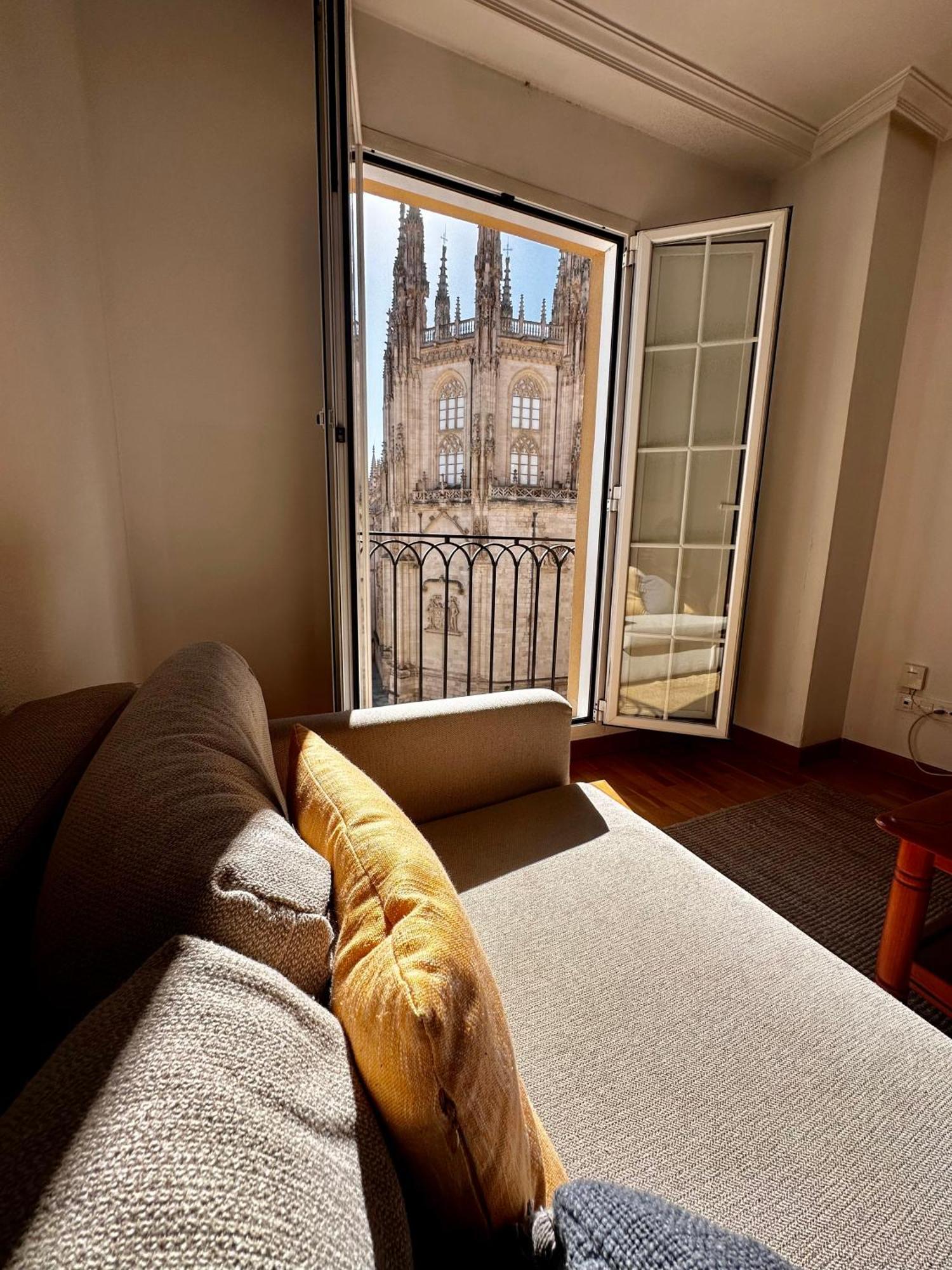 Atuaire Home Balcon Con Vistas A La Catedral De Бургос Экстерьер фото